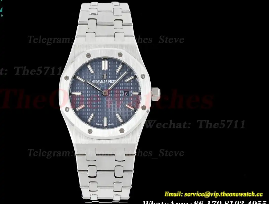 Royal Oak Ladies 33mm SS SS Blue Dial 8F Swiss Quartz