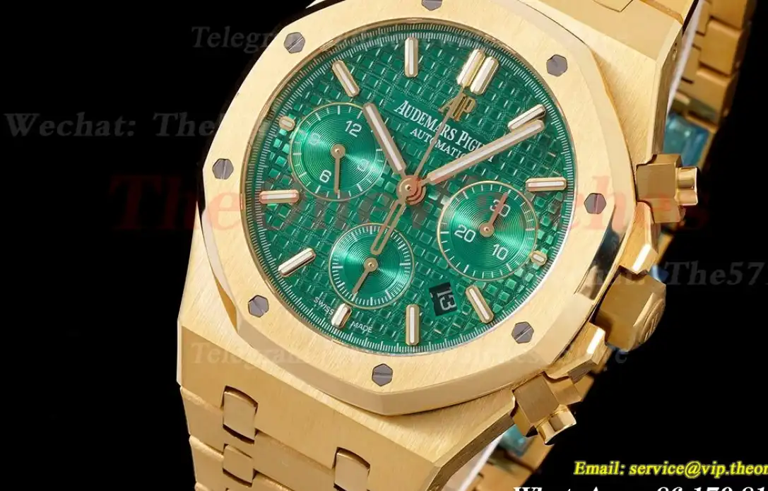 Royal Oak Chrono 26331 YG YG Green Dial IPF A7750