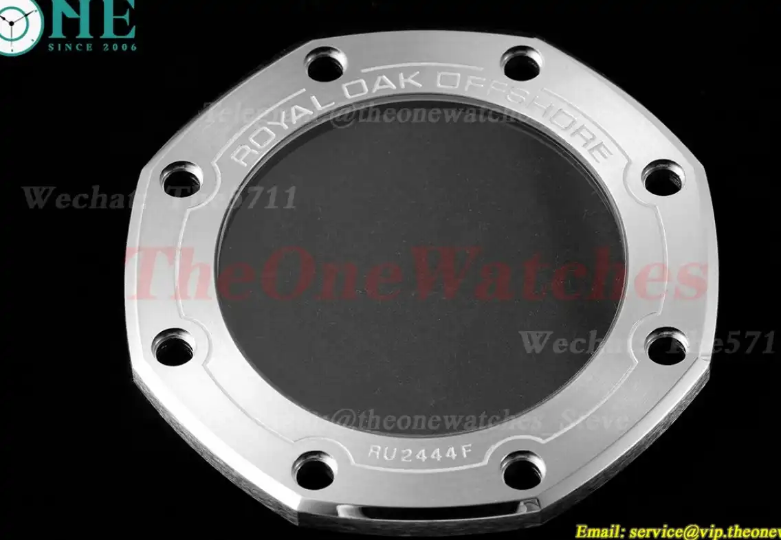 Royal Oak Offshore Diver 15720 42mm SS RU Green Stk BF A4308