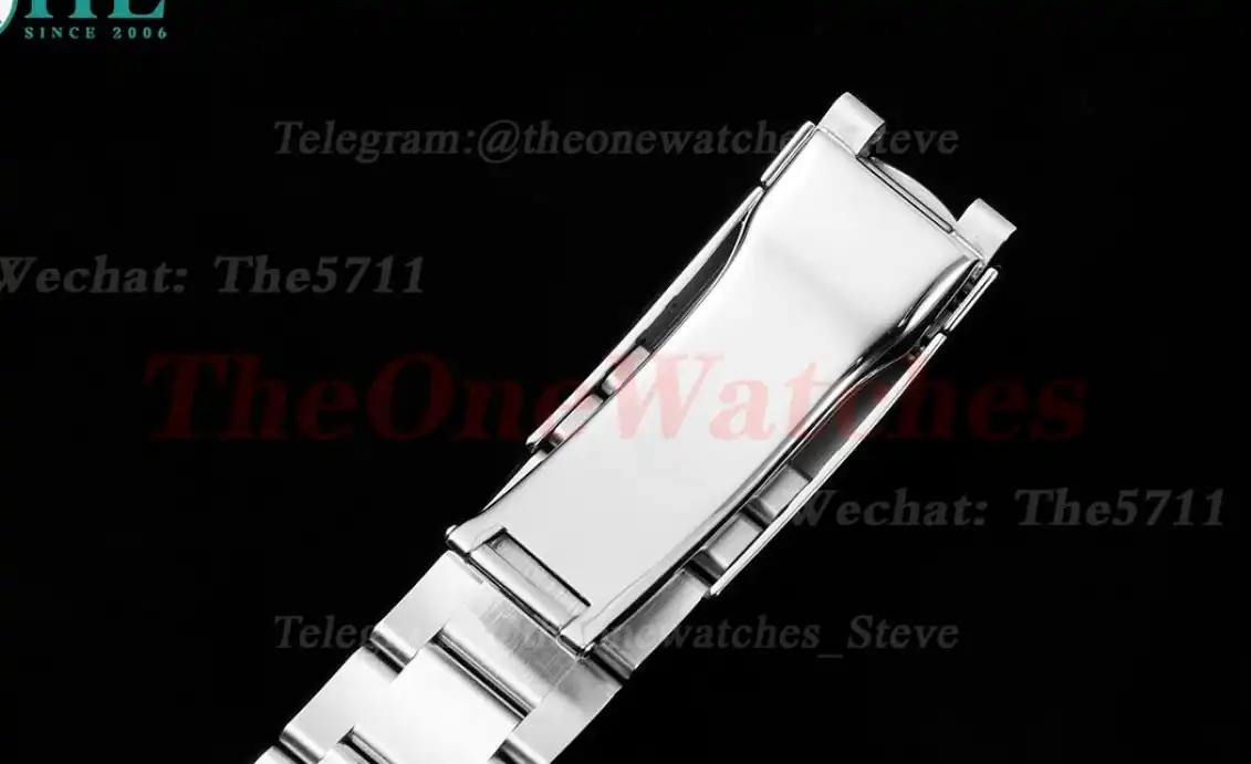 SkyDweller 326934 42mm SS SS White Stk FNF A9001