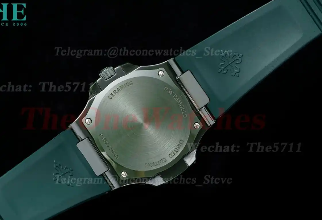 Nautilus AET 5711 40mm Cer RU Green Textured Dial AMGF MY9015