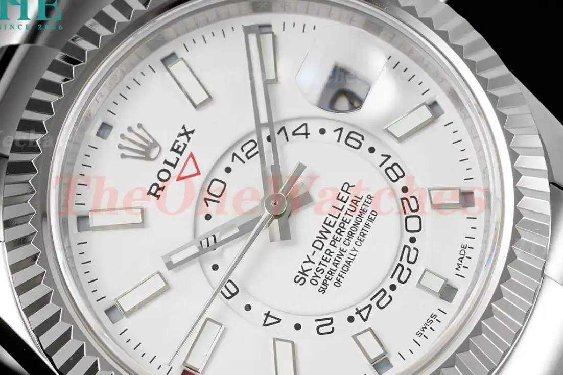 SkyDweller 326934 42mm SS SS White Stk FNF A9001