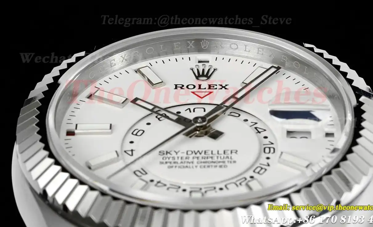 SkyDweller 326934 42mm SS SS White Stk FNF A9001