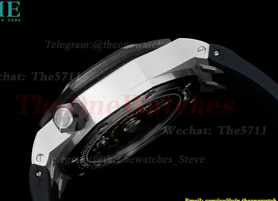 Royal Oak Offshore Diver 15720 42mm SS RU Black Stk BF A4308