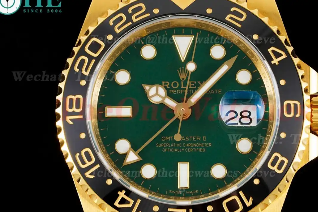 GMT Master II 116718LN Oys YG YG Green Dial APF VR3186