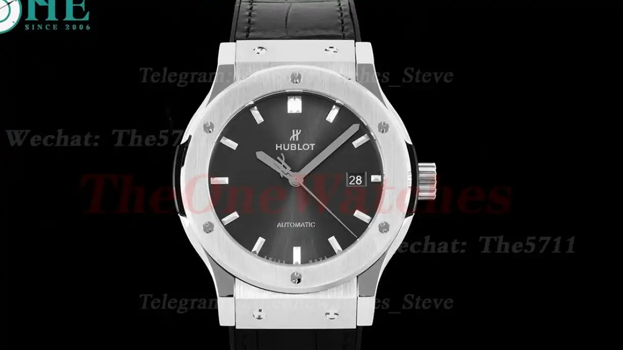 Classic Fusion 42mm SS LE Grey Stk APSF A1110