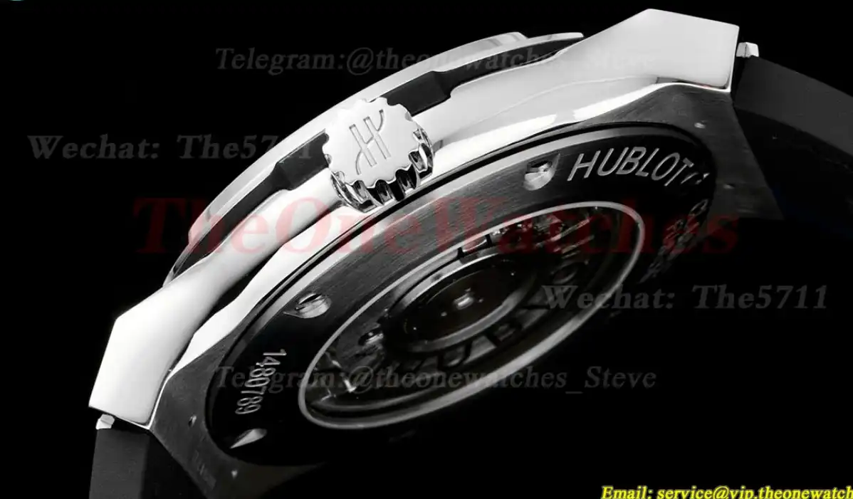 Classic Fusion 42mm SS LE White Stk APSF A1110