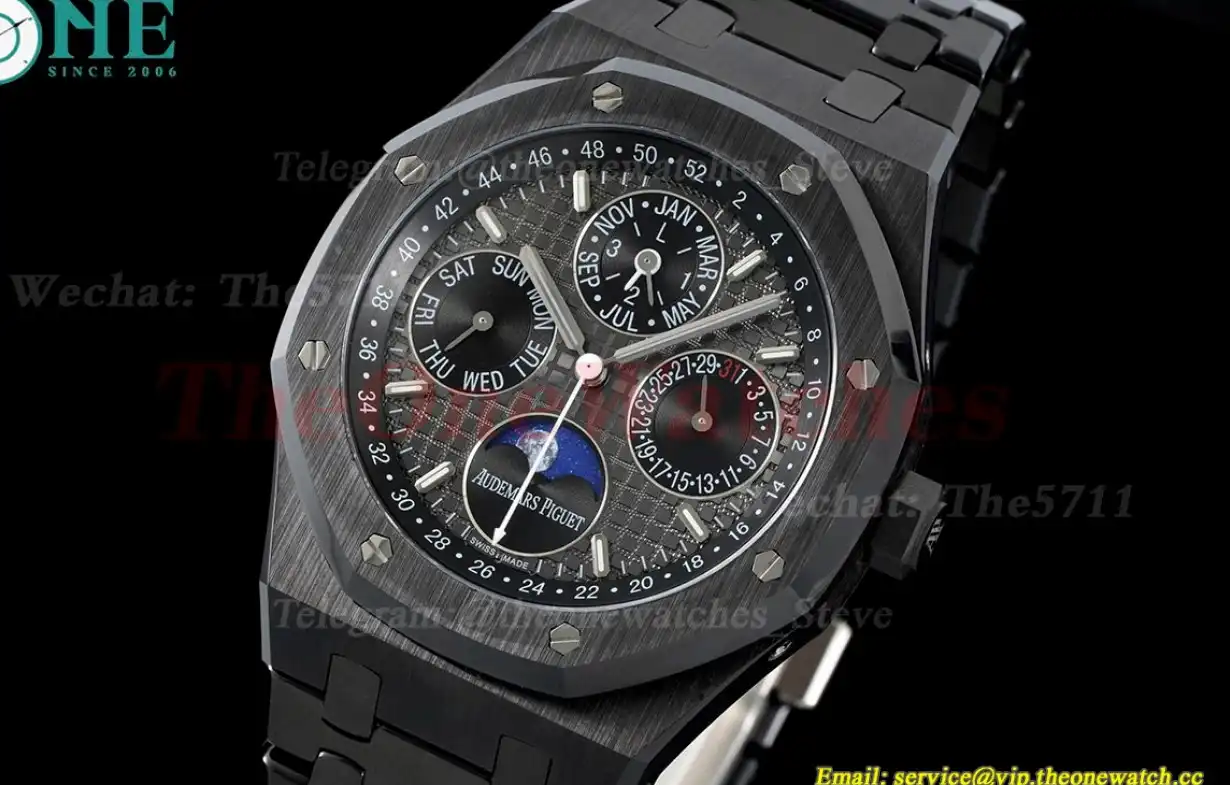 Royal Oak Perpetual Cal 26579 DLC DLC Blk Stk 8F A5134