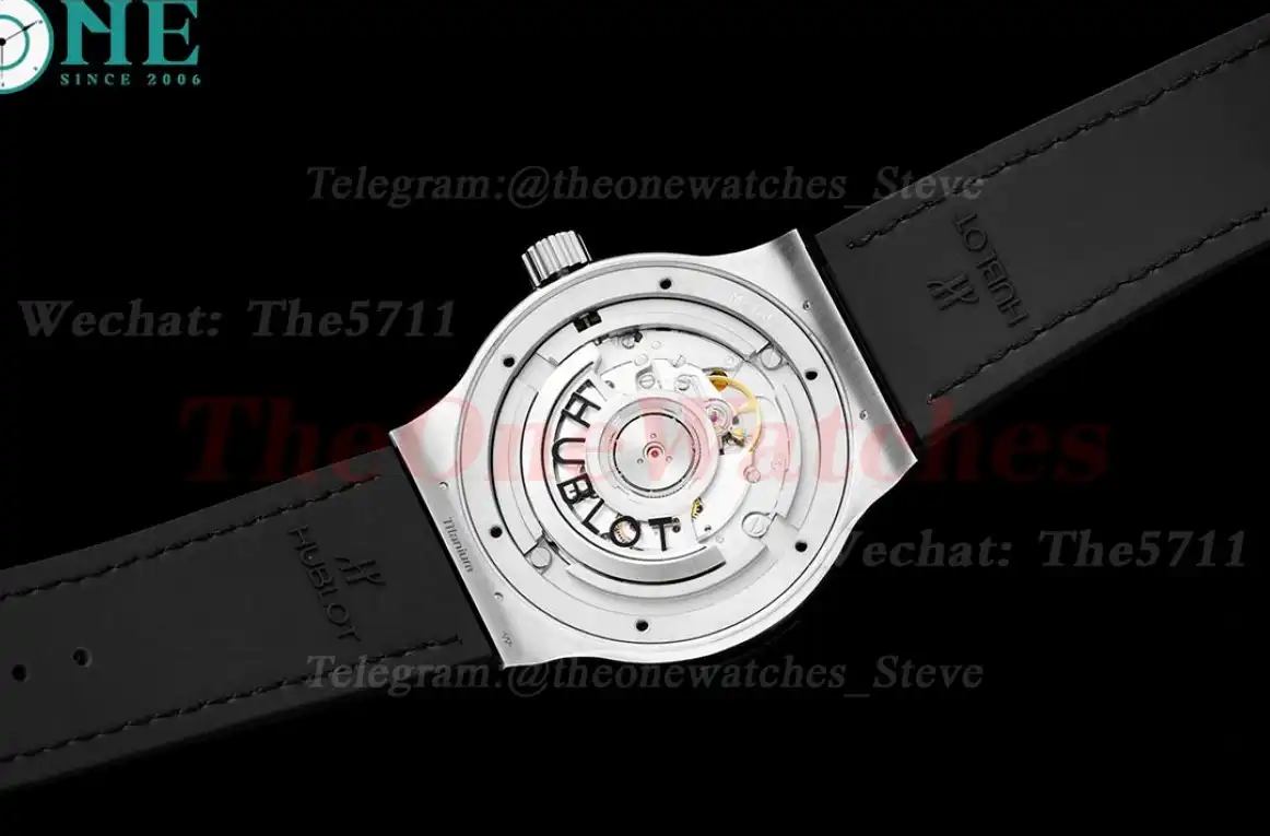 Classic Fusion 42mm SS LE White Stk APSF A1110