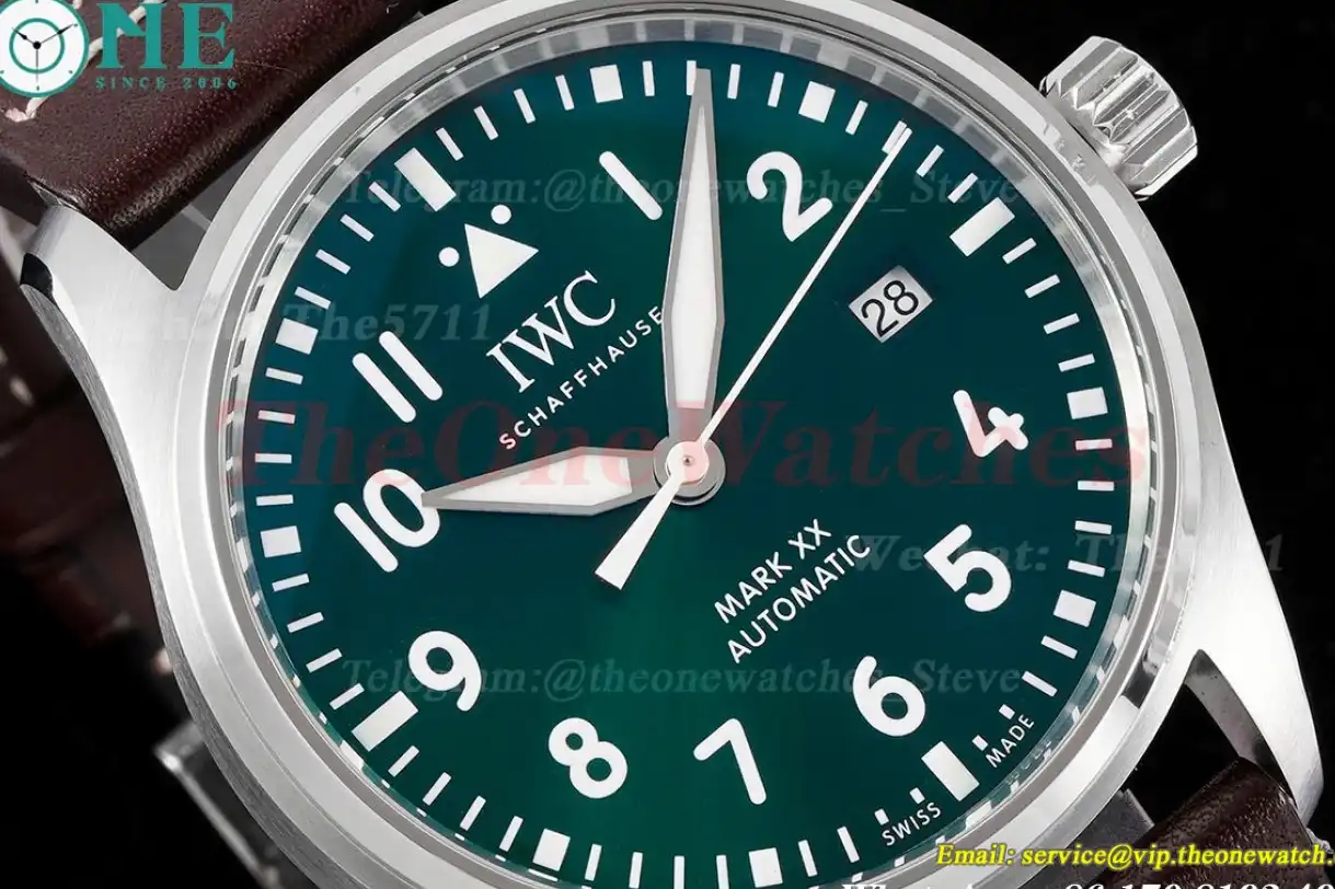 Mark XX 40mm SS LE Green Dial ZF A32111