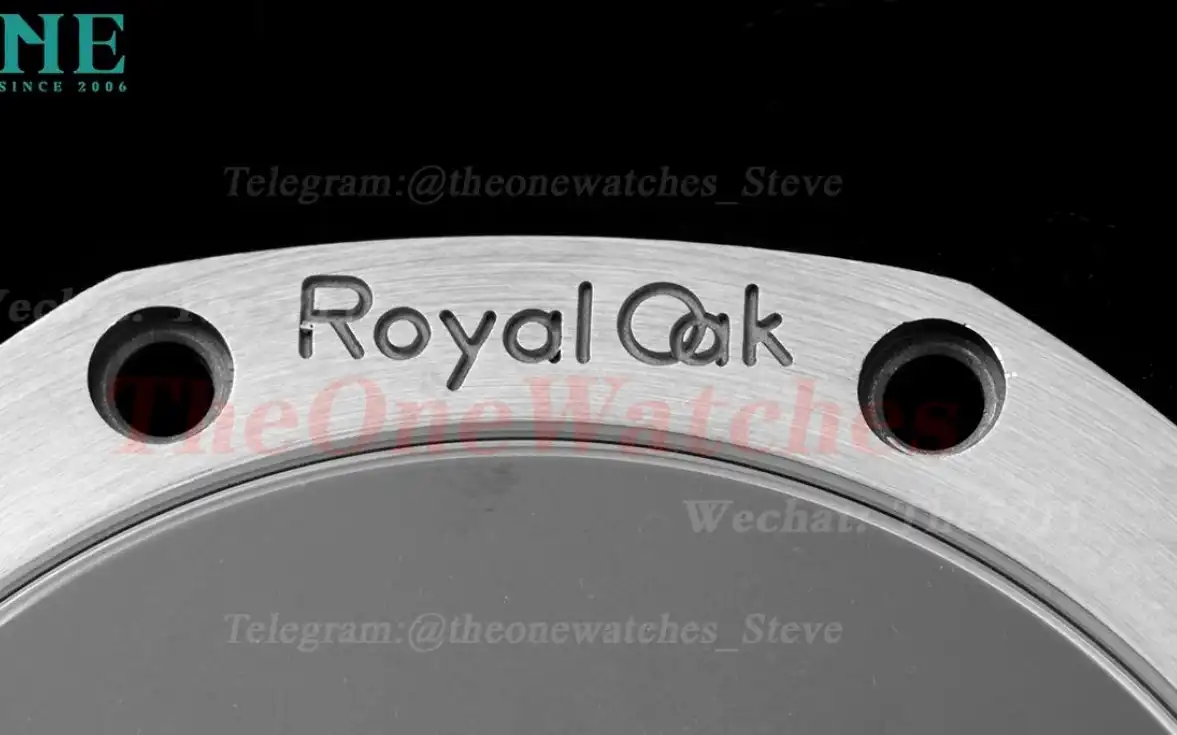 Royal Oak 50th Anniverary 41mm 15510 SS SS Green Stk ZF A4302