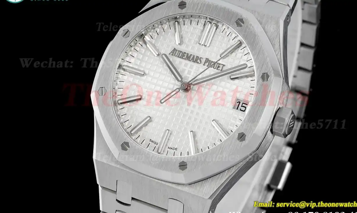 Royal Oak 50th Anniverary 41mm 15510 SS SS White Stk ZF A4302