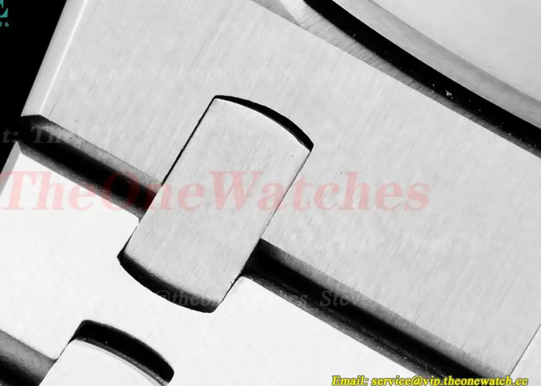 Royal Oak 15510 41mm SS SS White Stk BF A4302