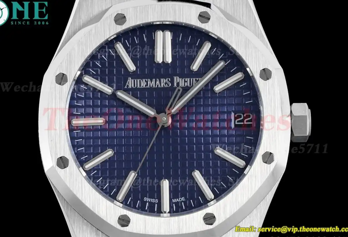 Royal Oak 15510 41mm SS SS Blue Stk BF A4302