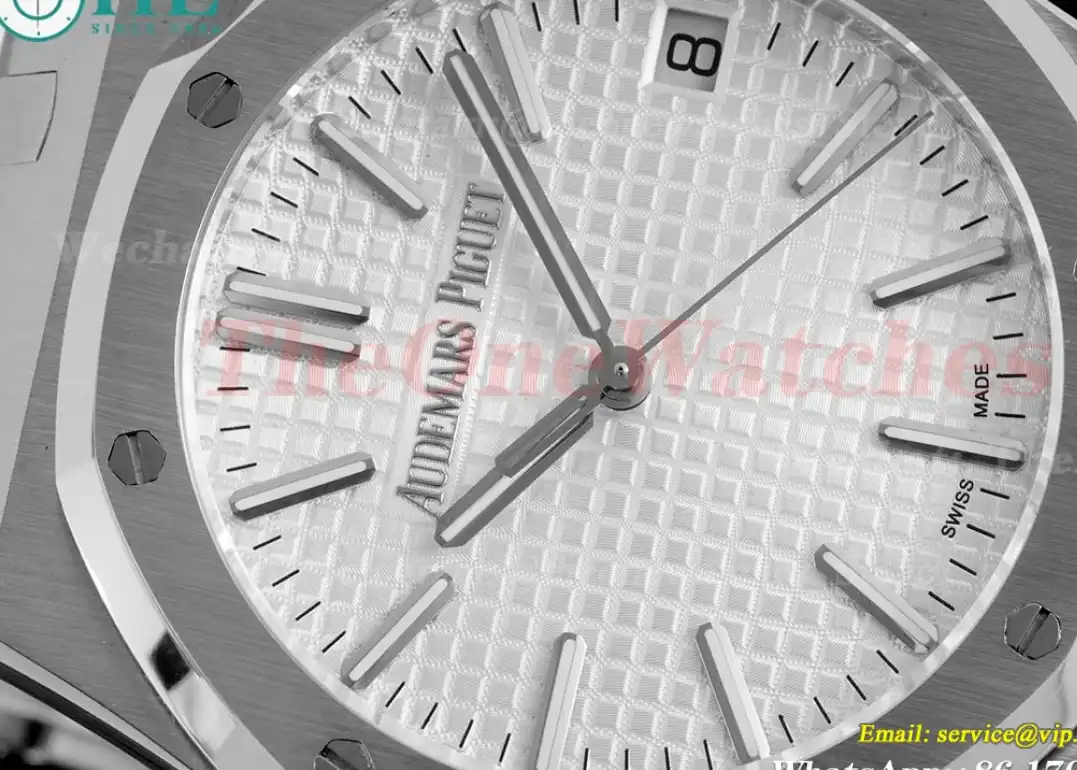 Royal Oak 15510 41mm SS SS White Stk BF A4302