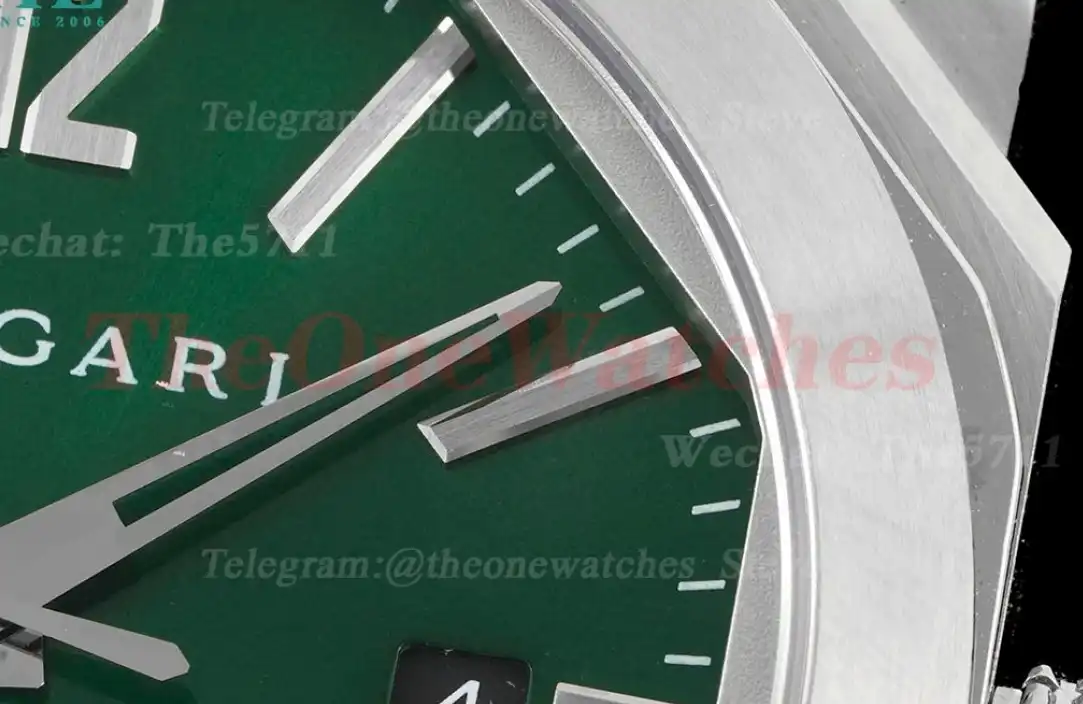 OCTO Solotempo 41mm SS LE Green dial On Black Strap BVF V3 A191