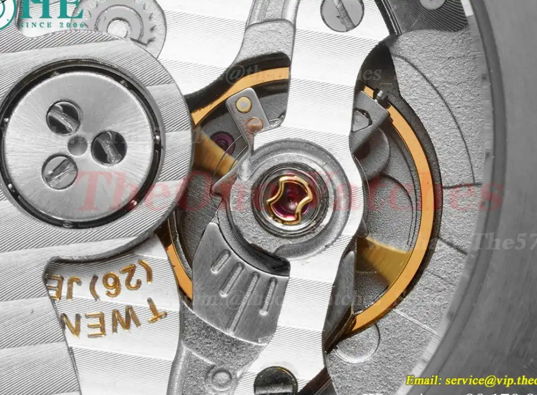 OCTO Solotempo 41mm SS LE White dial On Brown Strap BVF V3 A191