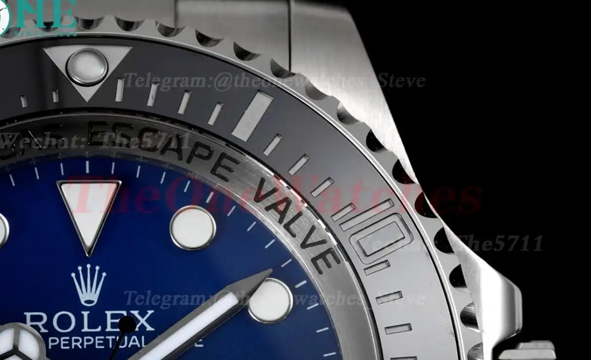 DeepSea Dweller 126660 904L SS SS Oyster GMF A3235