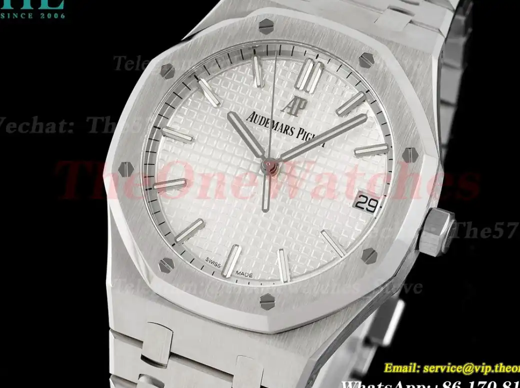 Royal Oak 41mm 15500 SS SS White Stk ZF V3 A4302 Super Clone