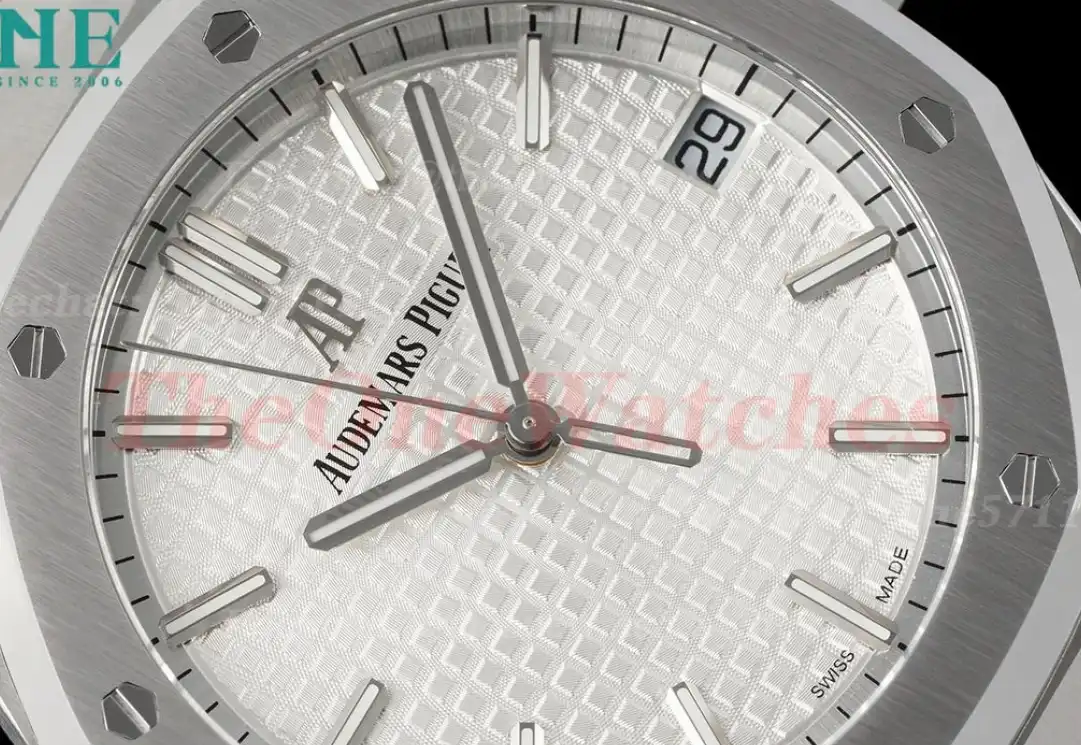 Royal Oak 41mm 15500 SS SS White Stk ZF V3 A4302 Super Clone