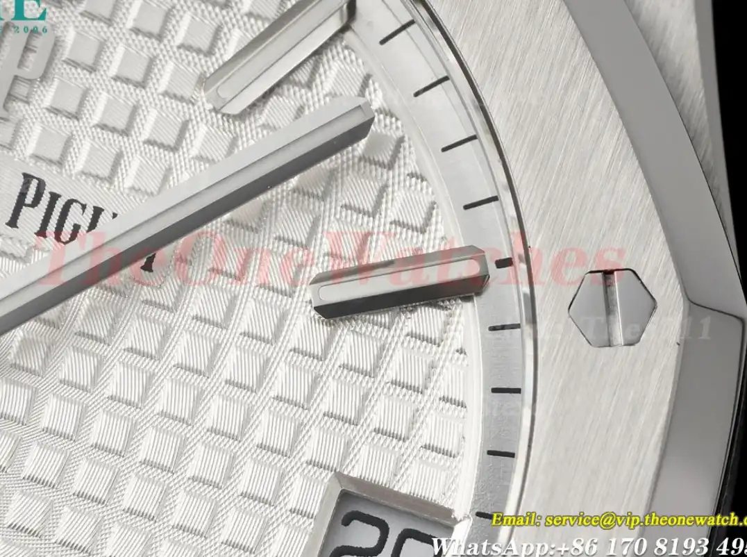 Royal Oak 41mm 15500 SS SS White Stk ZF V3 A4302 Super Clone