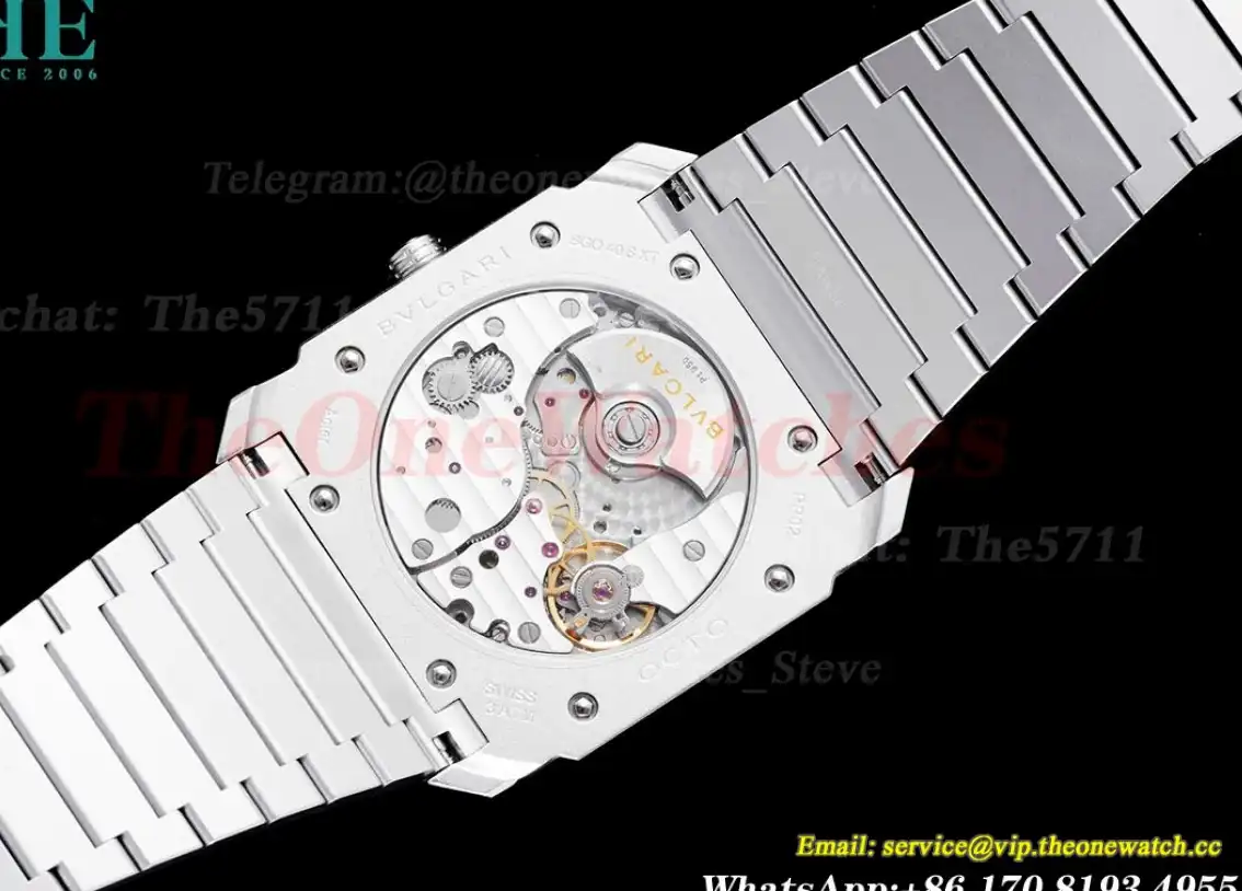 OCTO Finissimo 40mm SS SS White dial BVF A138