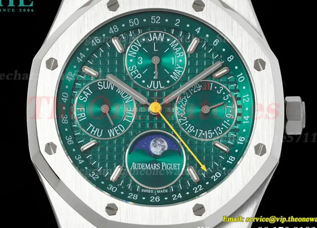 Royal Oak Perpetual Cal 26574 SS SS Green APSF A5134