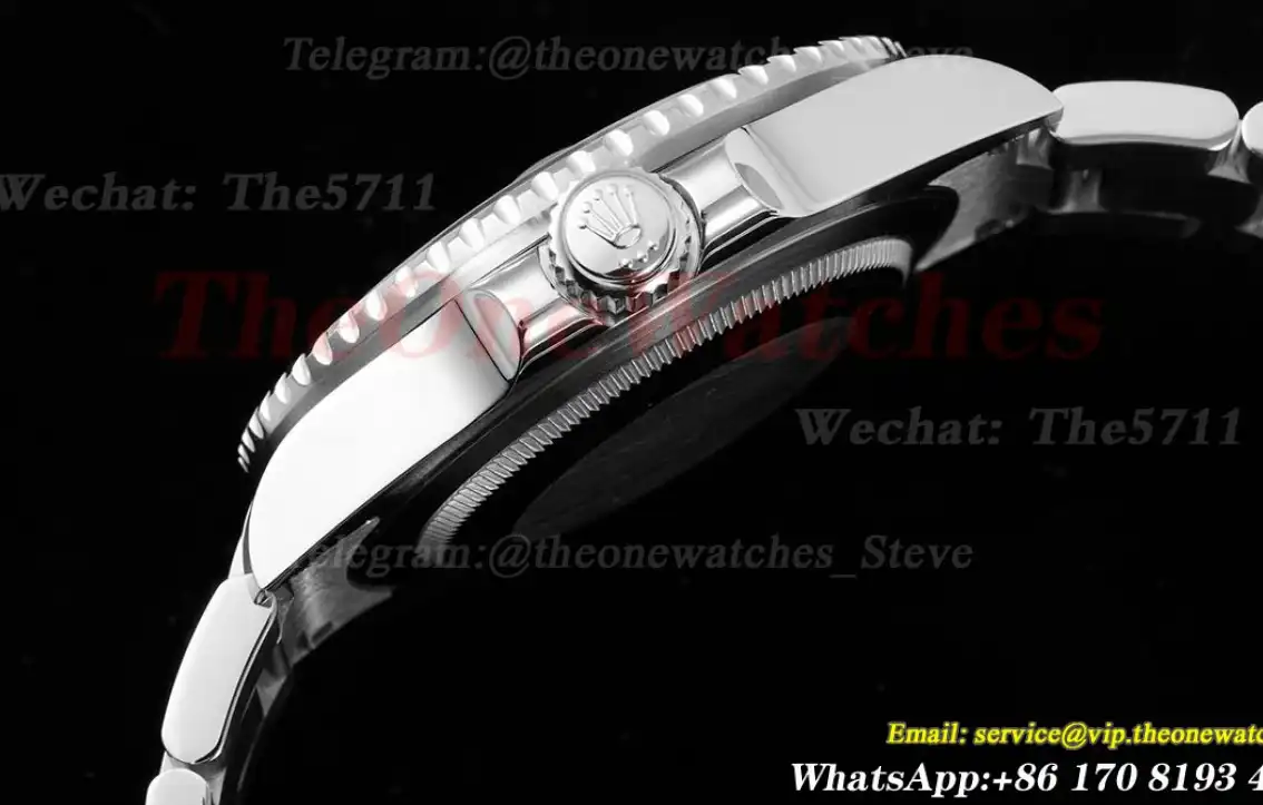 GMT Master II 126719 BLRO Red Blue Ceramic 904L Steel APSF Black Dial VR3186