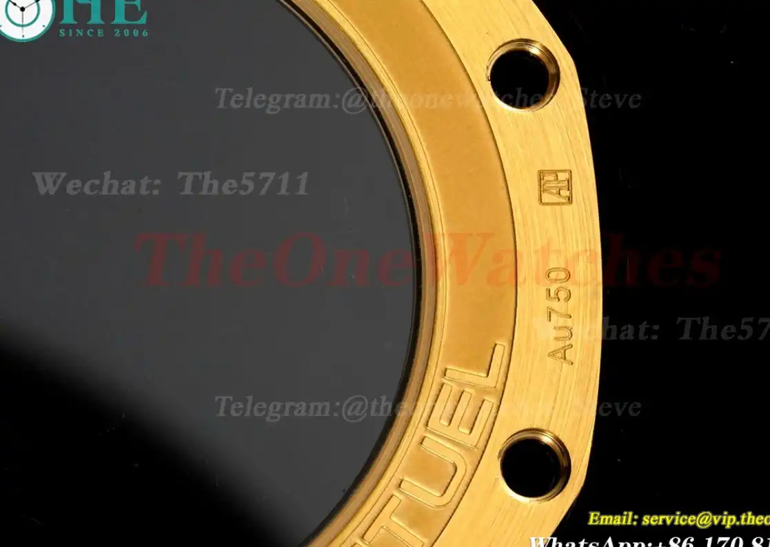 Royal Oak Perpetual Cal 26574 YG YG Gold Stk APSF A5134