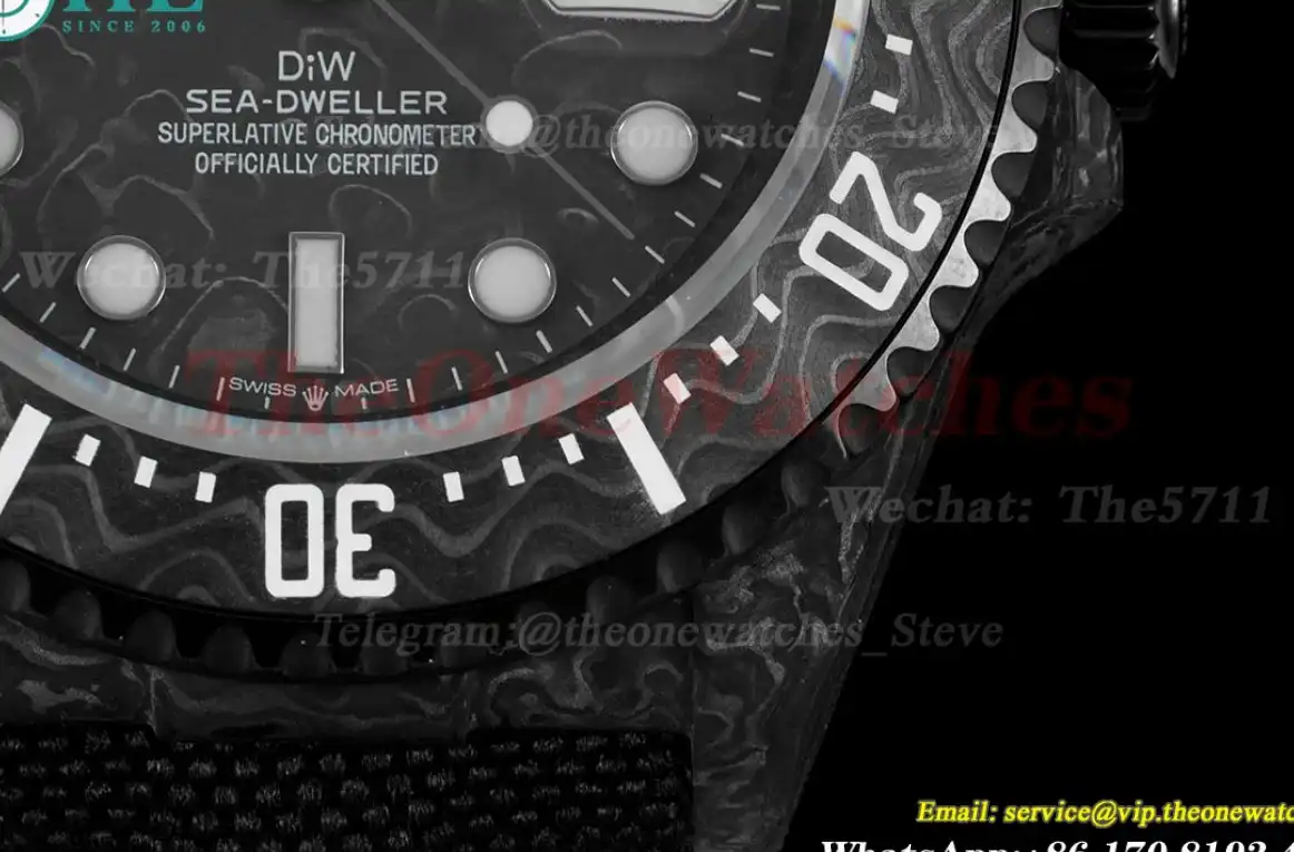 SeaDweller DIW 43mm FC NY Black Carbon Dial DIWF VR3235