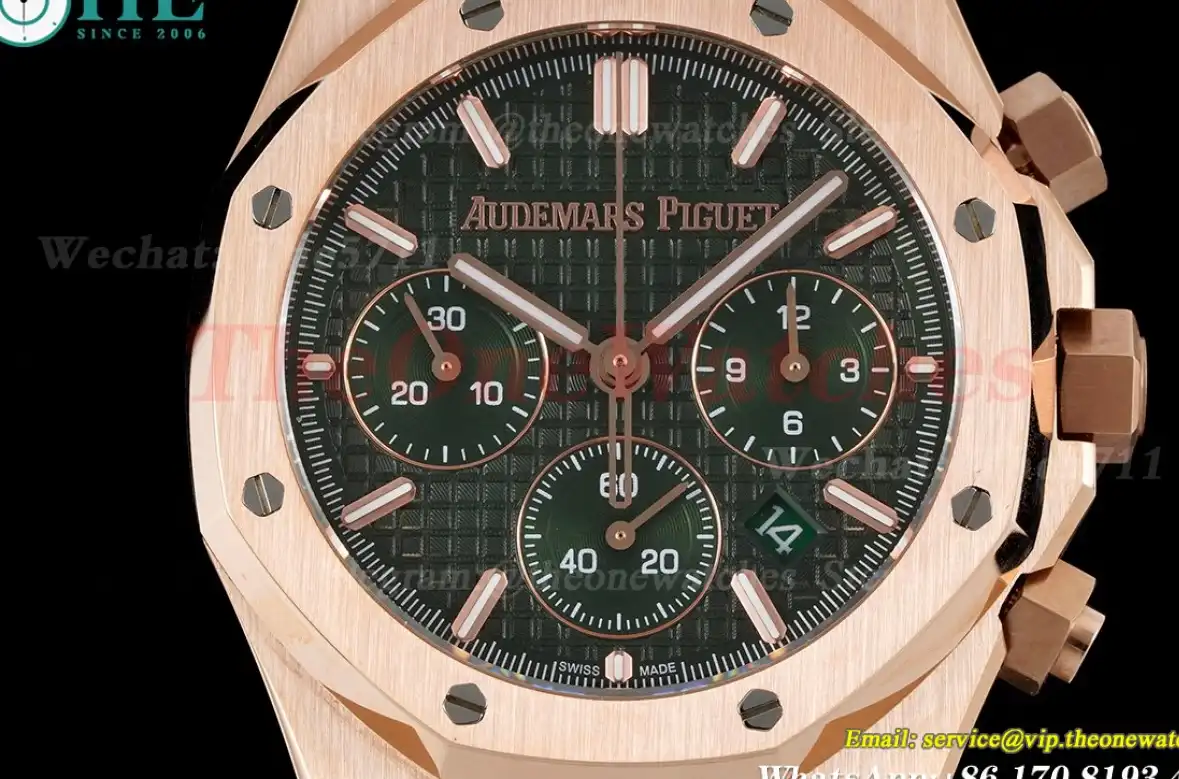 Royal Oak Chrono 26240 RG RG Green Stk BF A7750