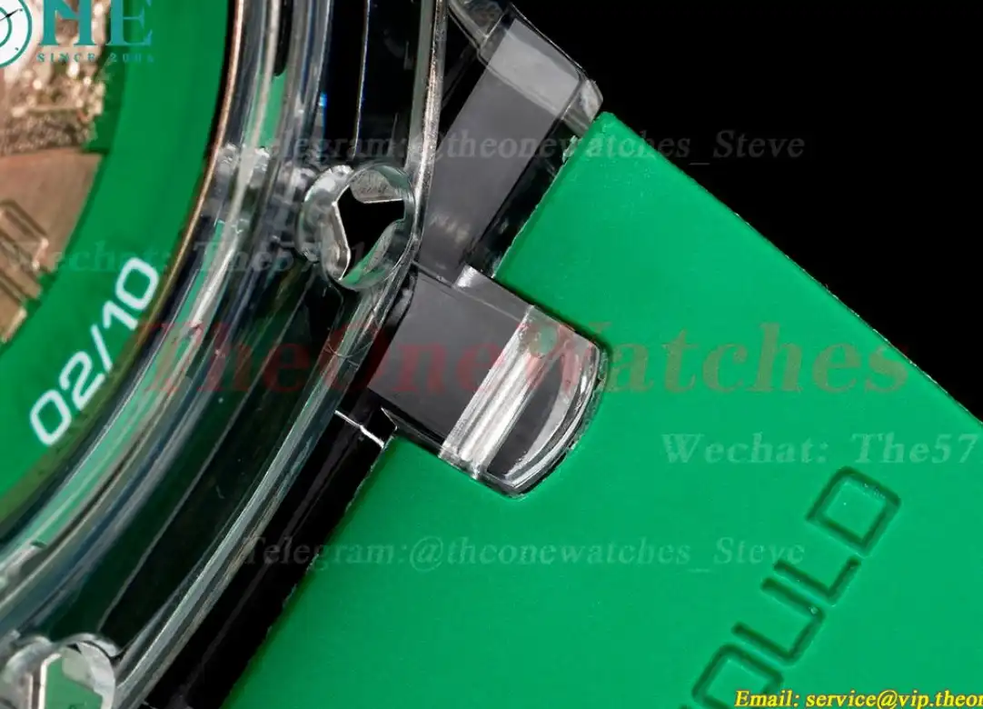 Royal Oak Offshore 44mm Acrylic RU Green APF V2 A3126