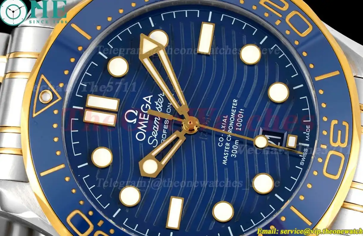 Seamaster Diver 42mm 300m YG SS Blue Dial VSF A8800