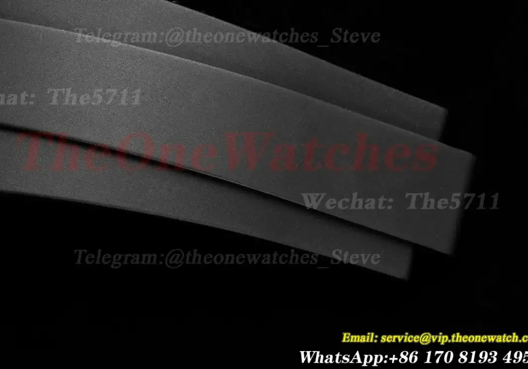 YachtMaster 226658 42mm YG RU Black Dot EWF A3235