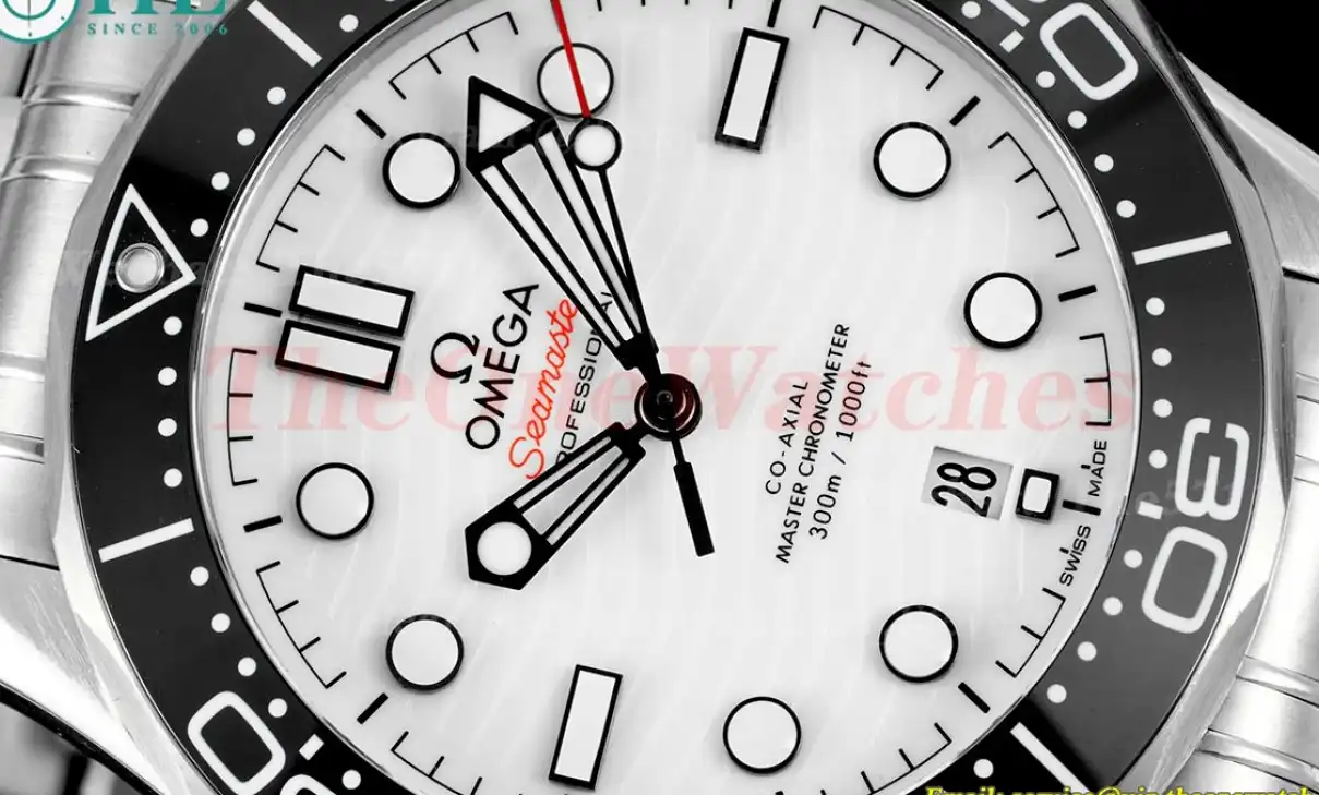 Seamaster 300m 42mm SS SS White VSF V2 A8800