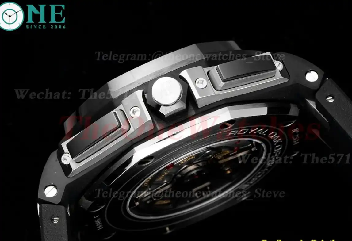 Royal Oak Offshore 44mm Ceramic RU APF A3126