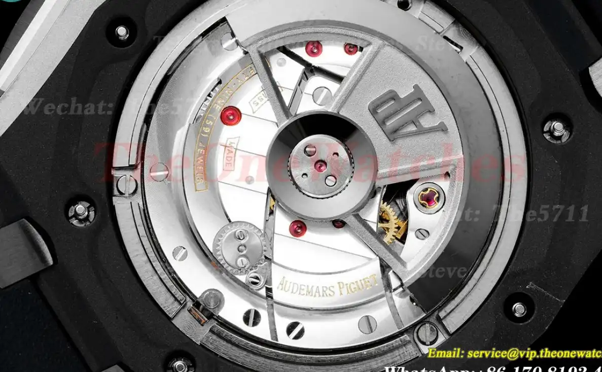 Royal Oak Offshore 44mm Ceramic RU APF A3126