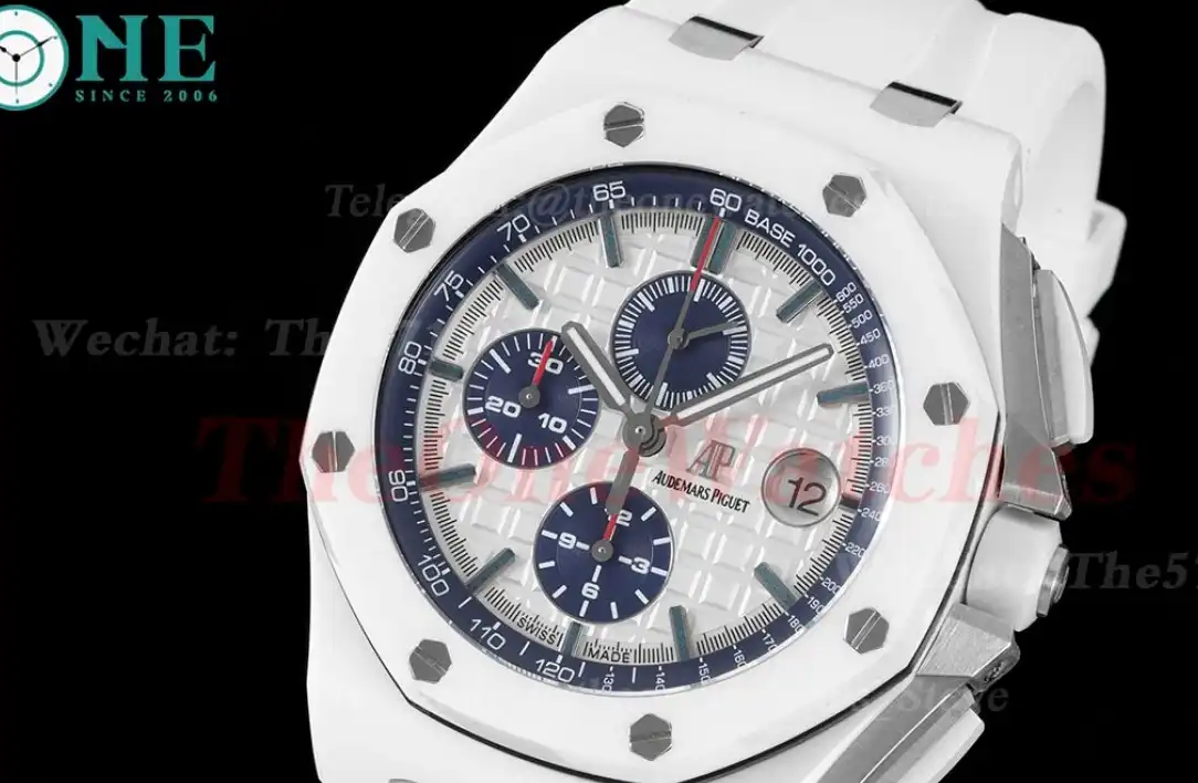 Royal Oak Offshore 44mm Ceramic RU White Stk APF A3126