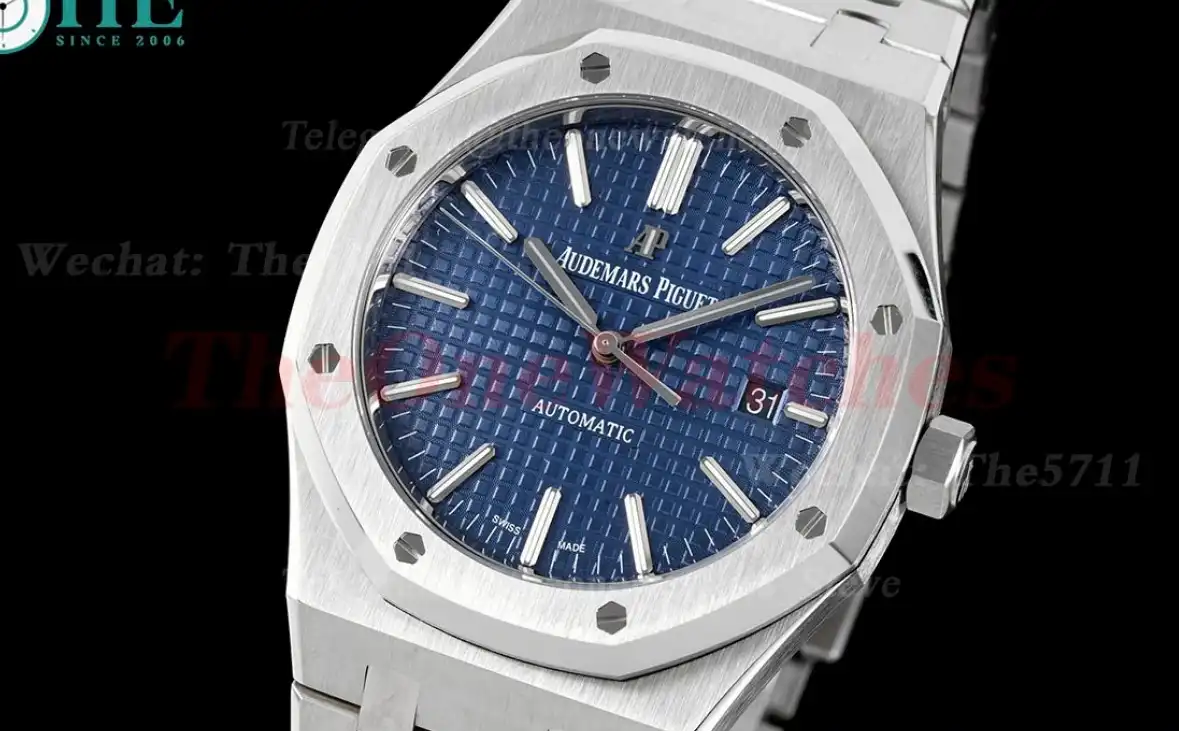 Royal Oak 15400 SS SS Blue ZF V2 A3120 Super Clone