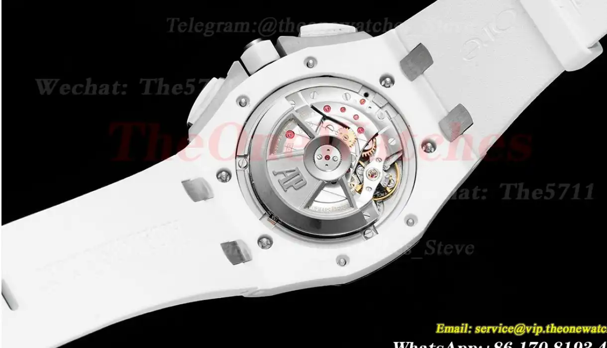 Royal Oak Offshore 44mm Ceramic RU White Stk APF A3126