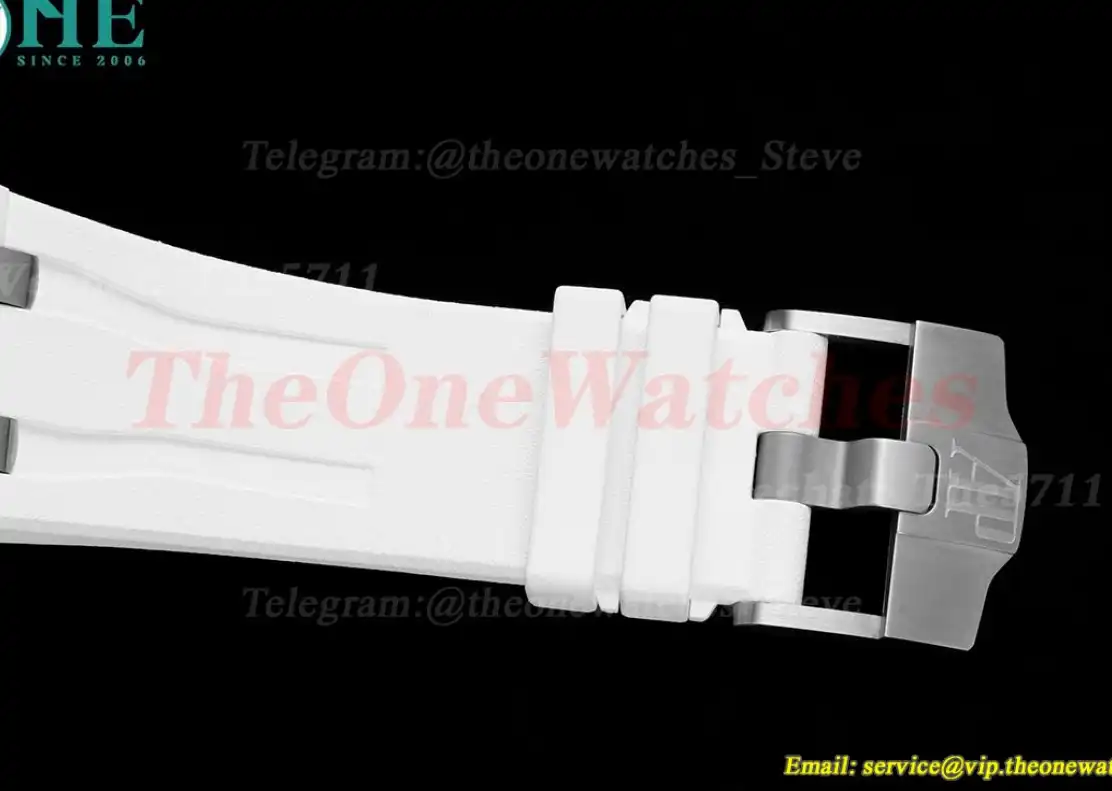 Royal Oak Offshore 44mm Ceramic RU White Stk APF A3126