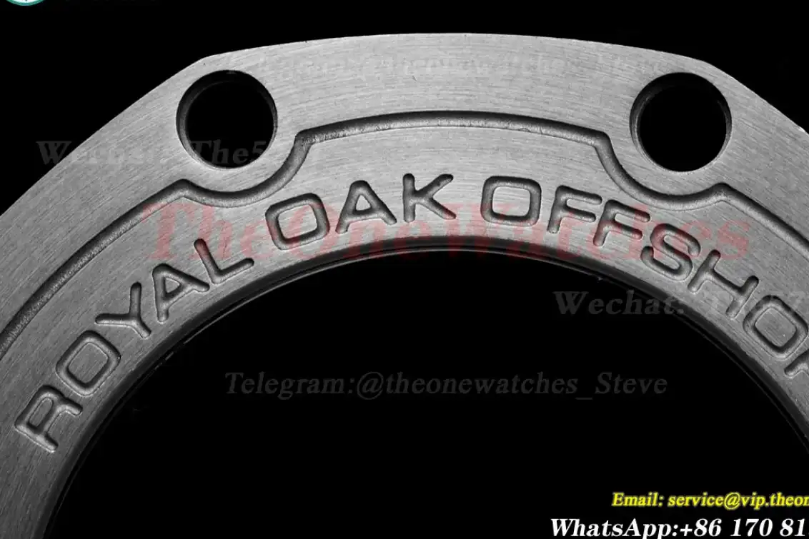 Royal Oak Offshore 42mm SS RU Blue Wht APF A3126