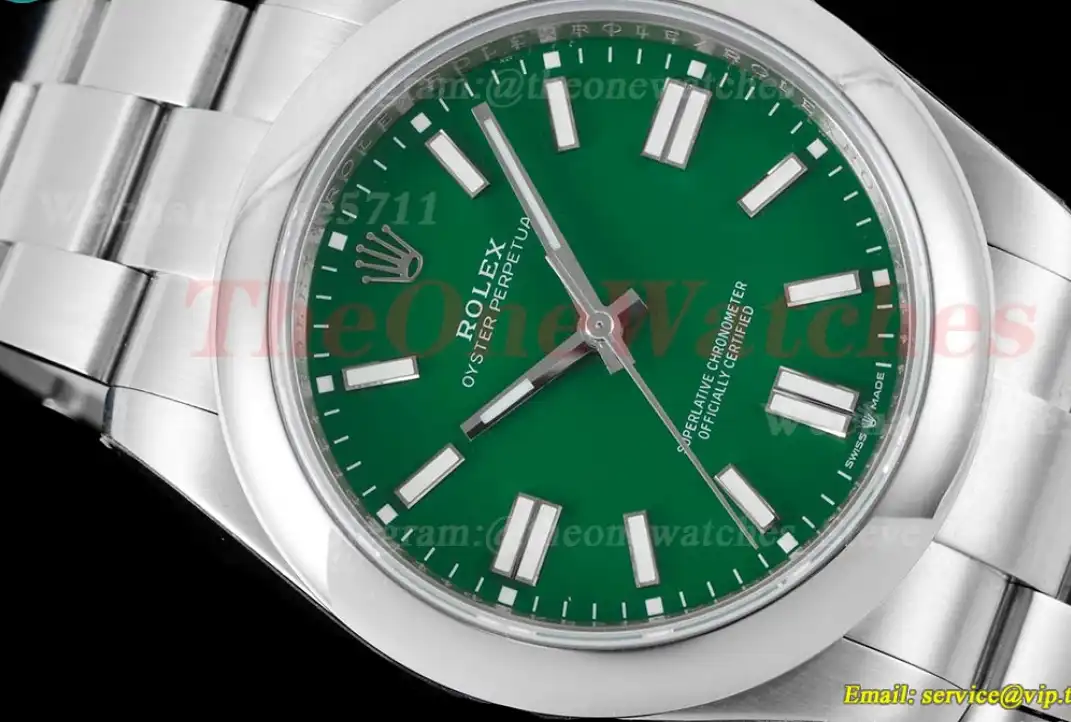 Oyster Perpetual 124300 41mm SS SS Green Dial OWF VR3230