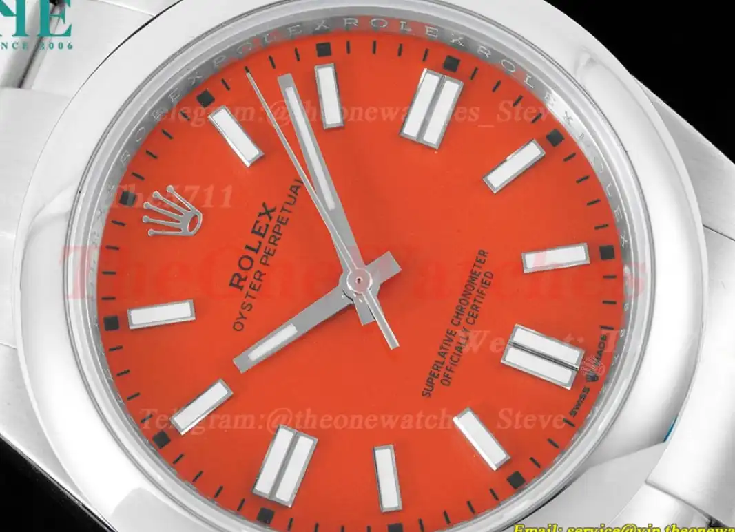 Oyster Perpetual 124300 41mm SS SS Red Dial OWF VR3230