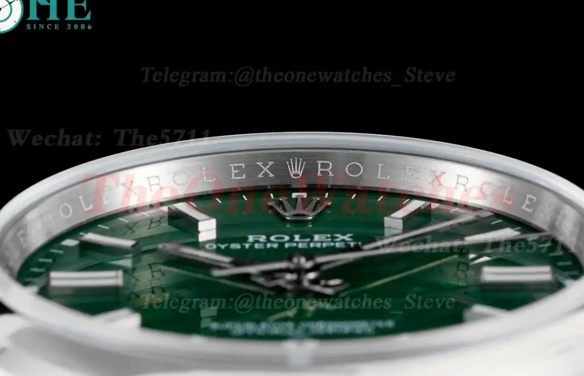 Oyster Perpetual 126000 36mm SS SS Green Stk KRF A2824