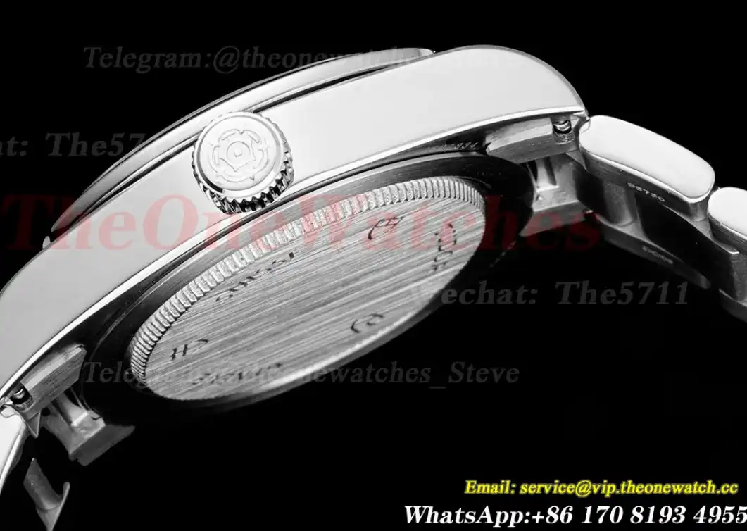 Heritage Black Bay 36mm SS SS White Dot KRF V4 A2824