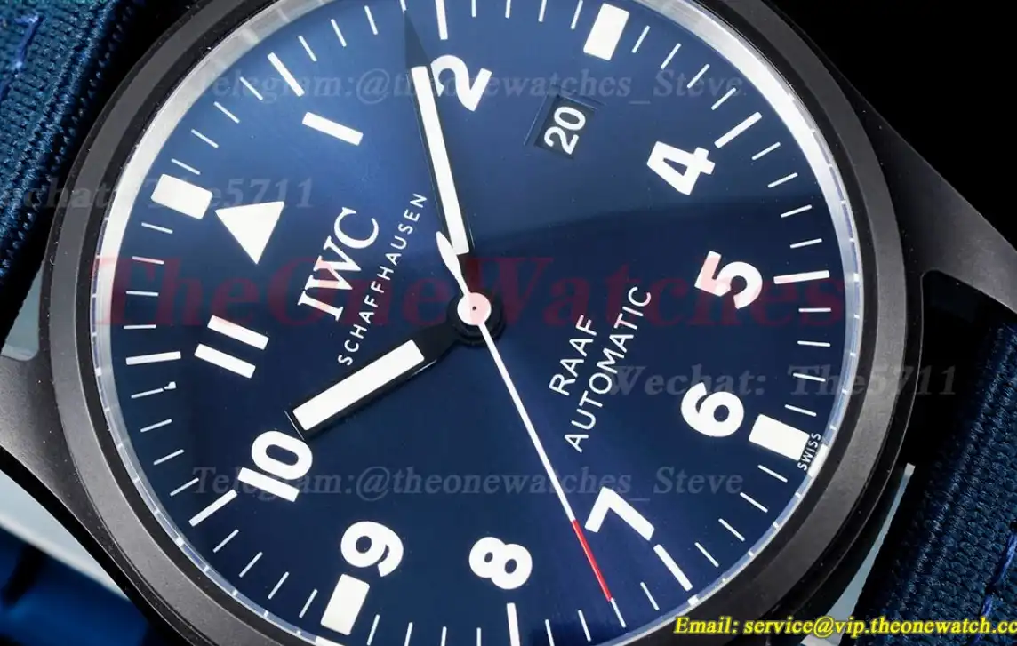 Pilot IW328101 Edition 'Royal Australian Air Force' Cer NY Blue Num 41mm M+F A2892