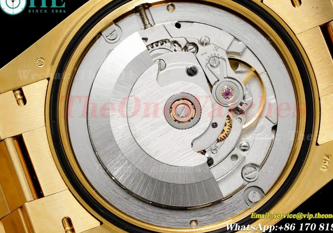 DayDate 40mm YG YG Gold Stk EWF A2836