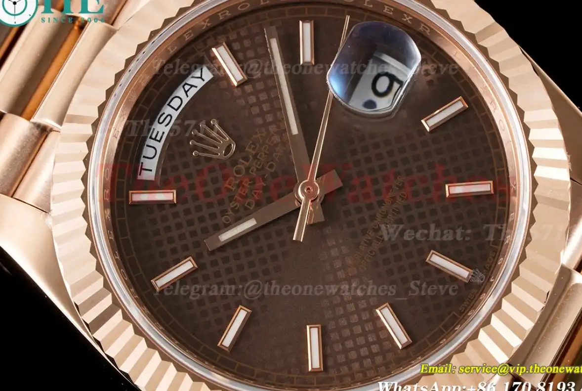 DayDate 40mm RG RG Brown Textured Dial EWF A2836