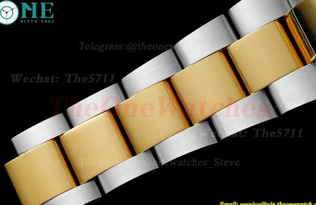 Datejust 126303 41mm Oyster 904L SS YG Gold Stk King VR3235